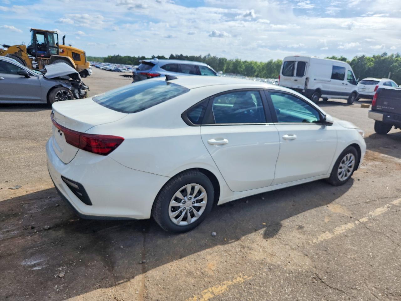 2020 KIA FORTE FE photo 3
