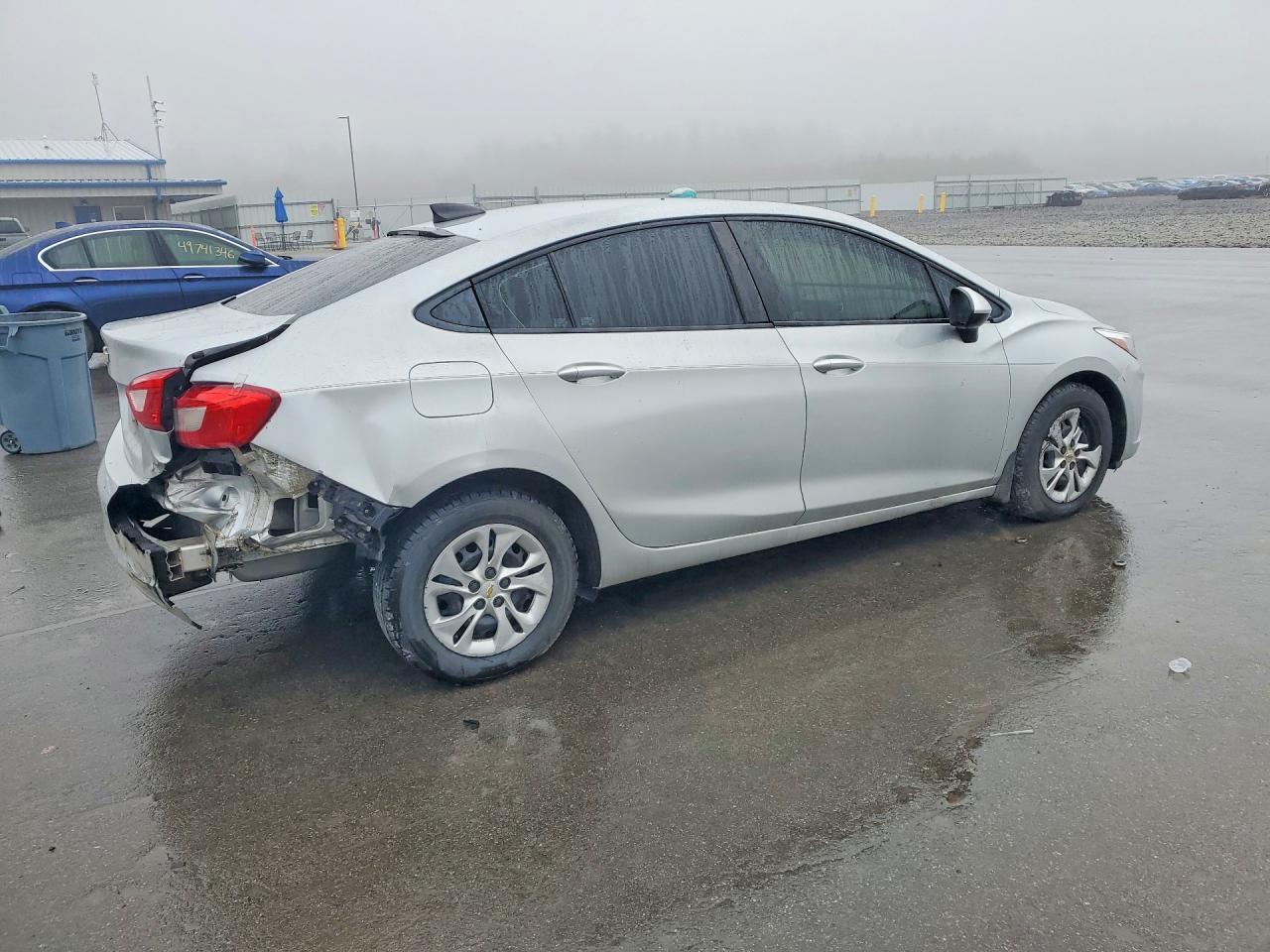2019 CHEVROLET CRUZE LS photo 5