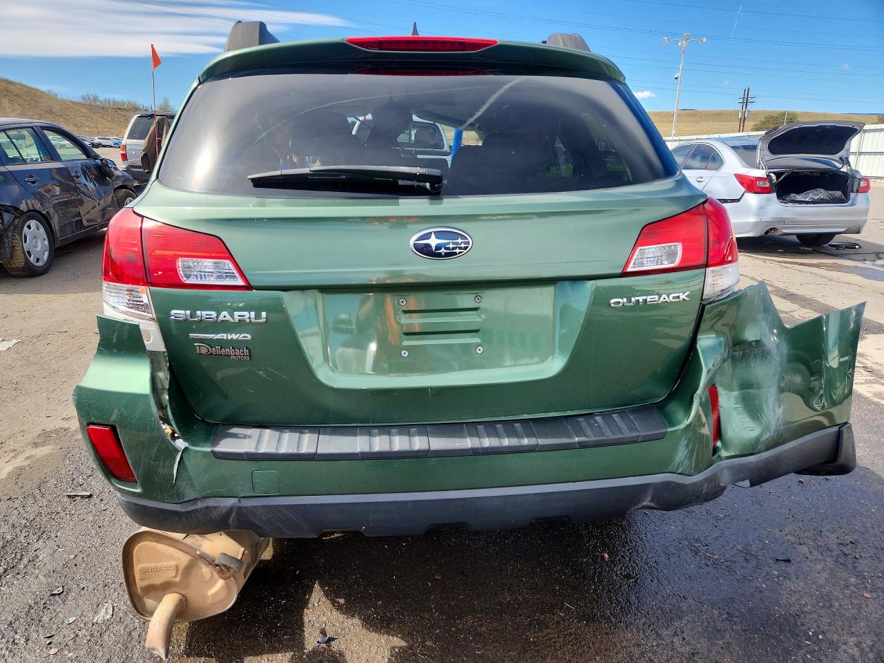 2014 SUBARU OUTBACK 2.5I PREMIUM photo 11