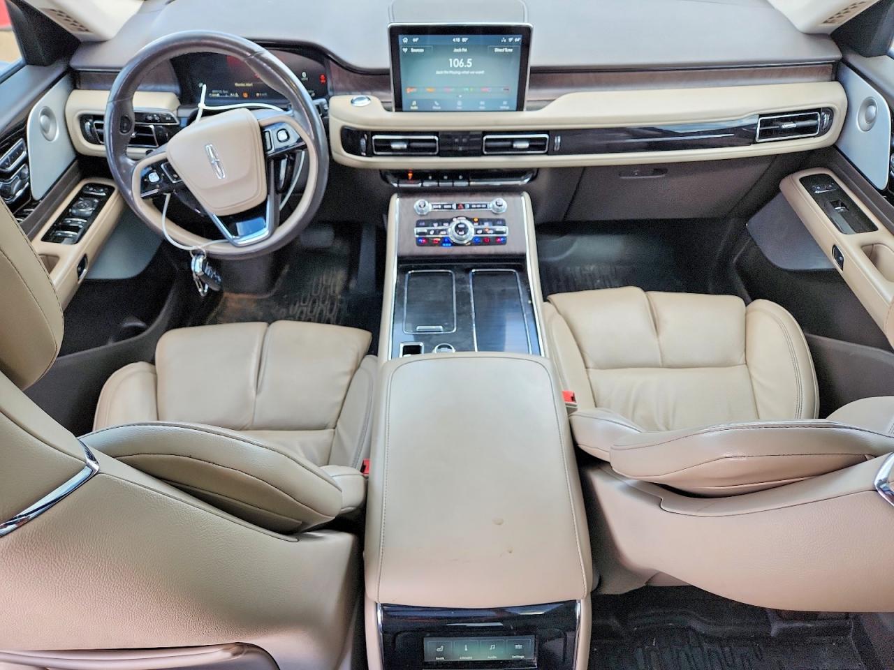 2020 LINCOLN AVIATOR RESERVE photo 15