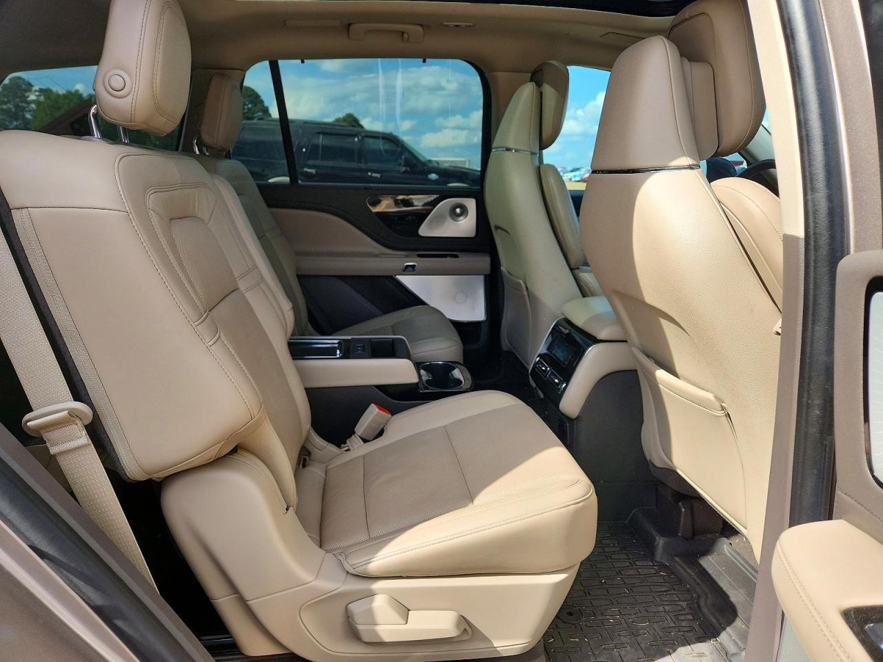 2020 LINCOLN AVIATOR RESERVE photo 21