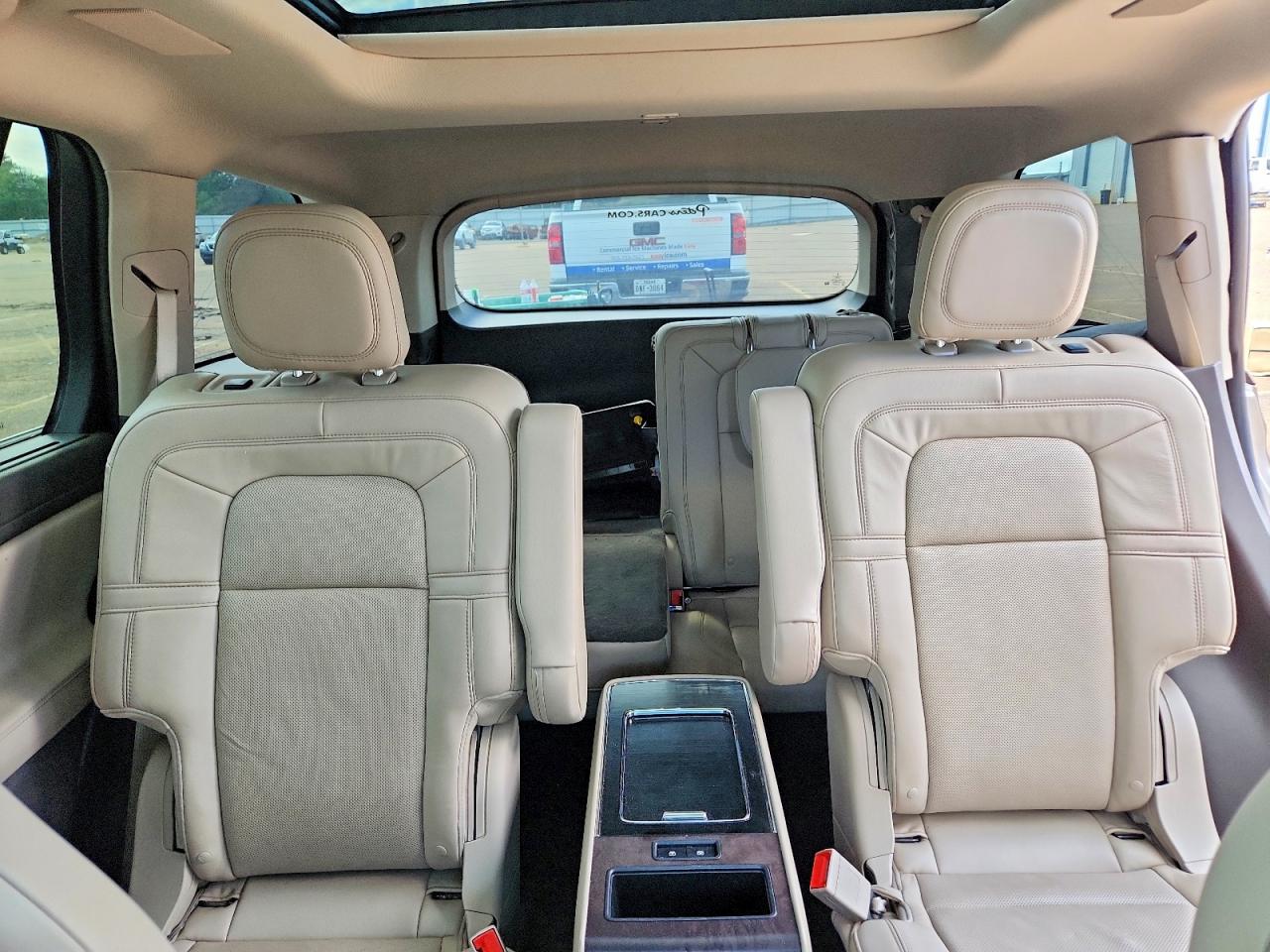 2020 LINCOLN AVIATOR RESERVE photo 19