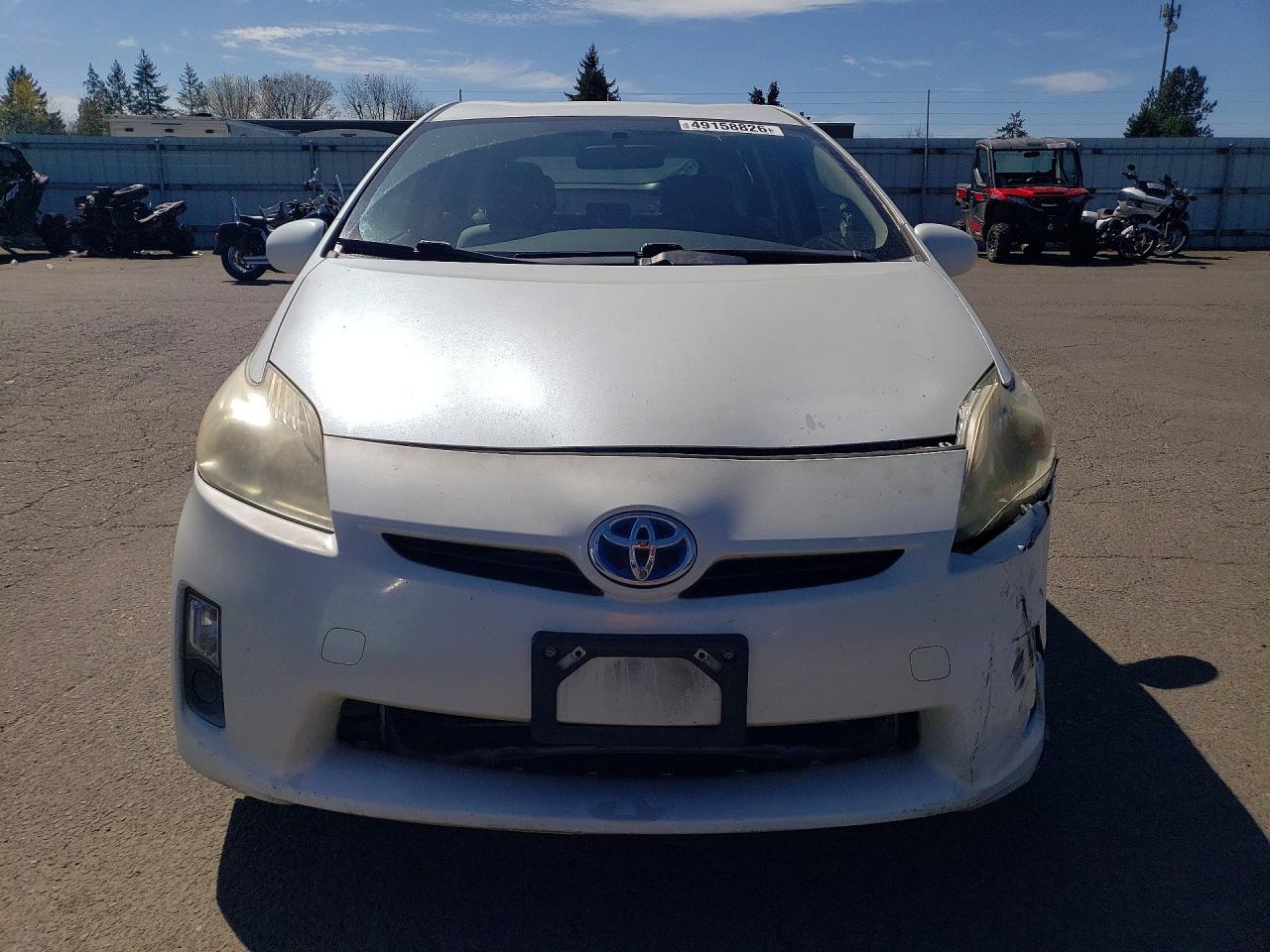 2010 TOYOTA PRIUS III photo 5