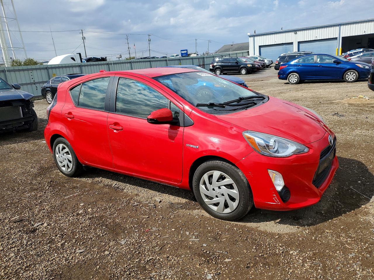 2015 TOYOTA PRIUS C TWO photo 10