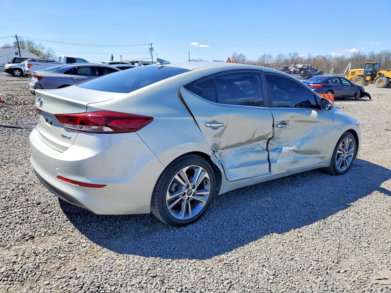 2017 HYUNDAI ELANTRA LIMITED photo 3