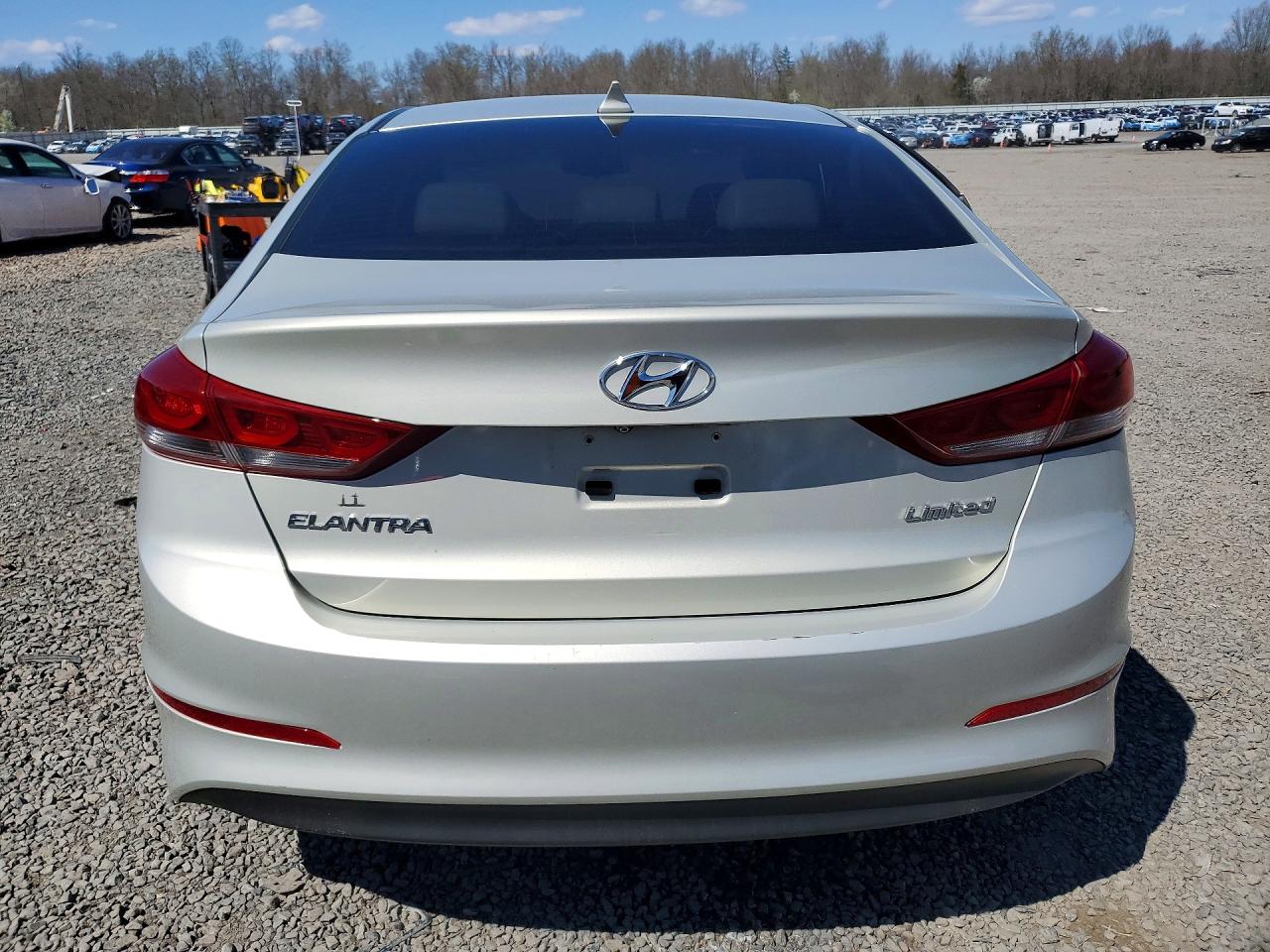 2017 HYUNDAI ELANTRA LIMITED photo 6
