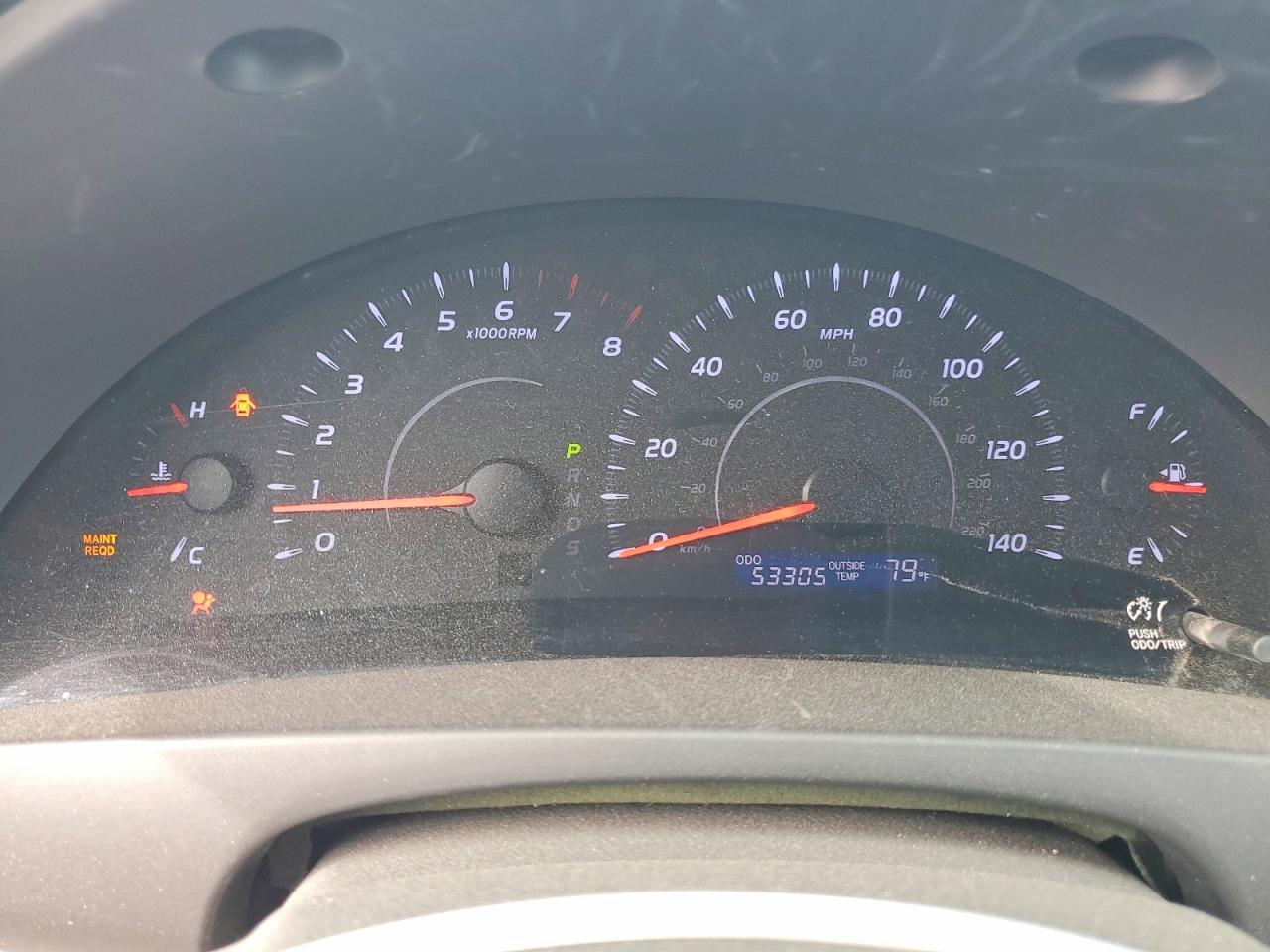 2011 TOYOTA CAMRY LE photo 25