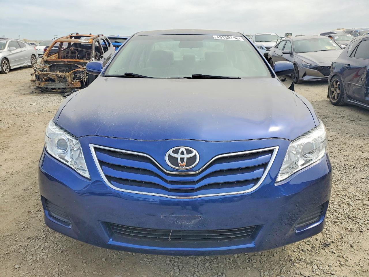 2011 TOYOTA CAMRY LE photo 13