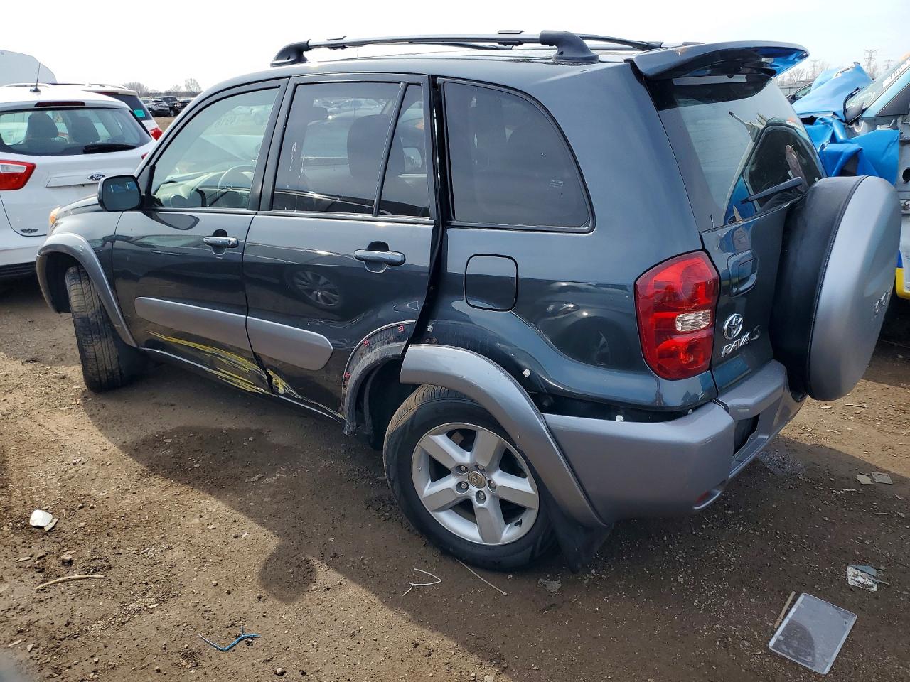 2005 TOYOTA RAV4 BASE photo 4