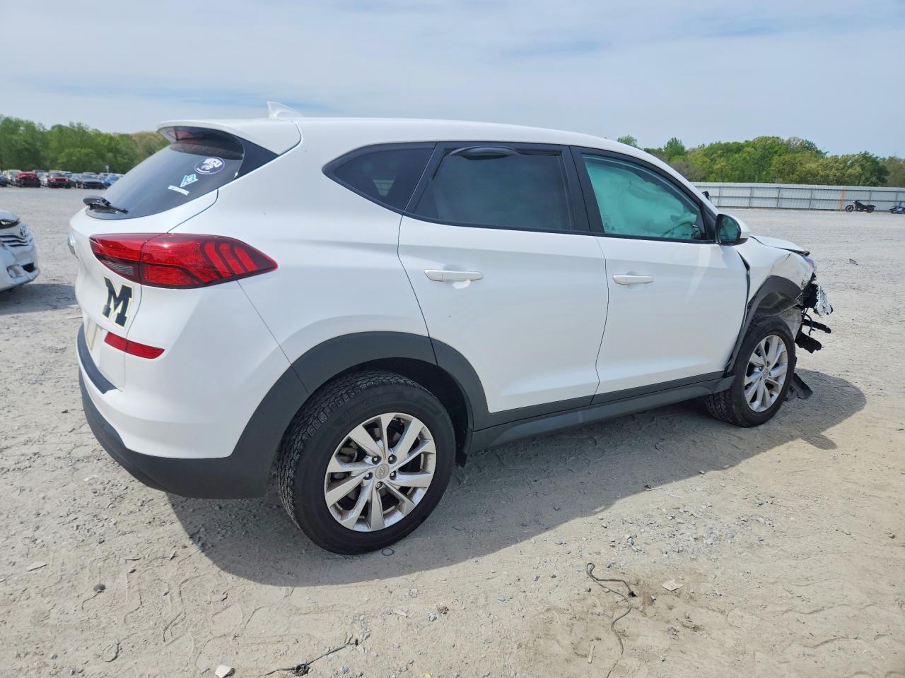 2021 HYUNDAI TUCSON SE photo 7