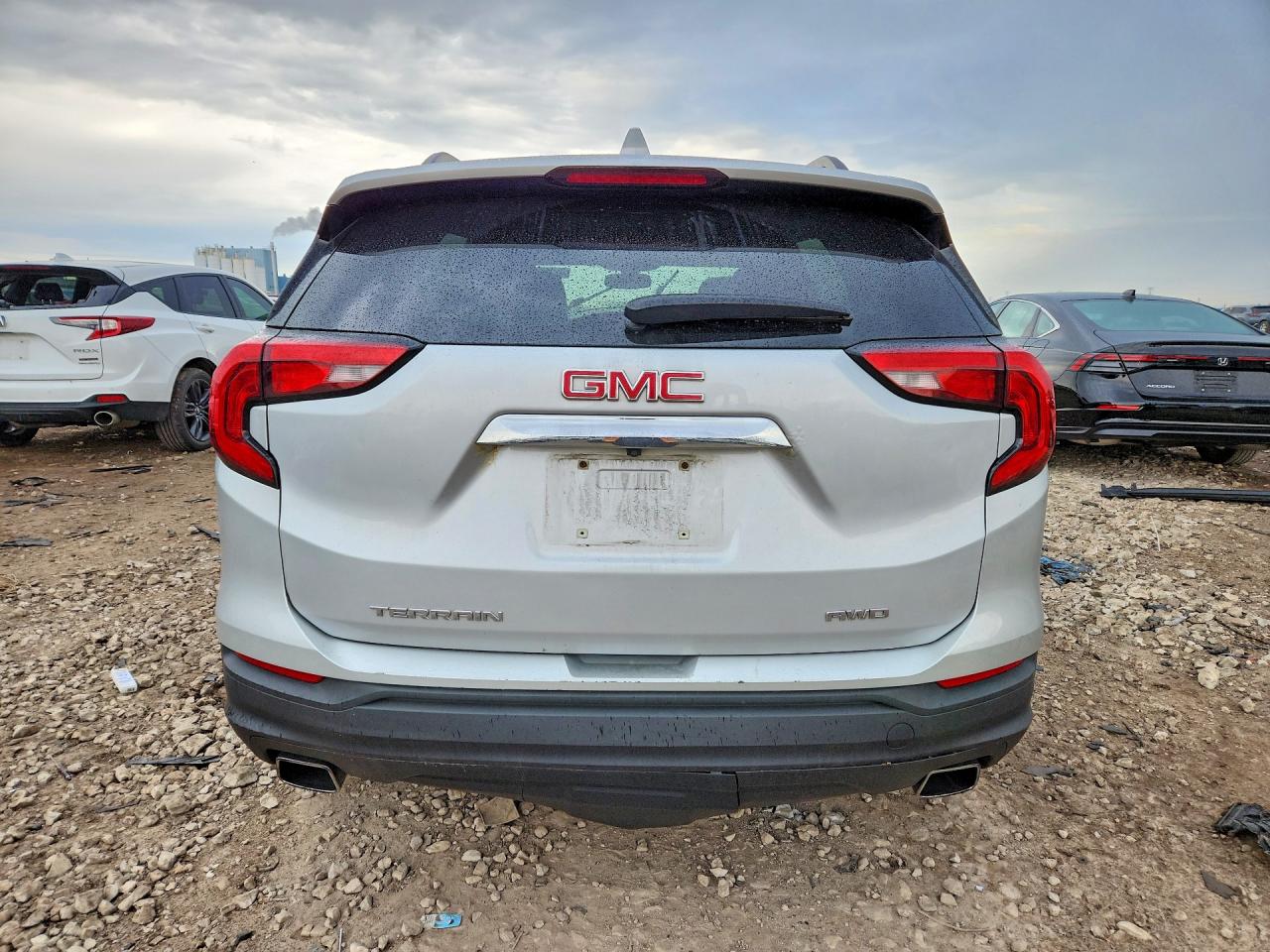 2018 GMC TERRAIN SLE photo 16