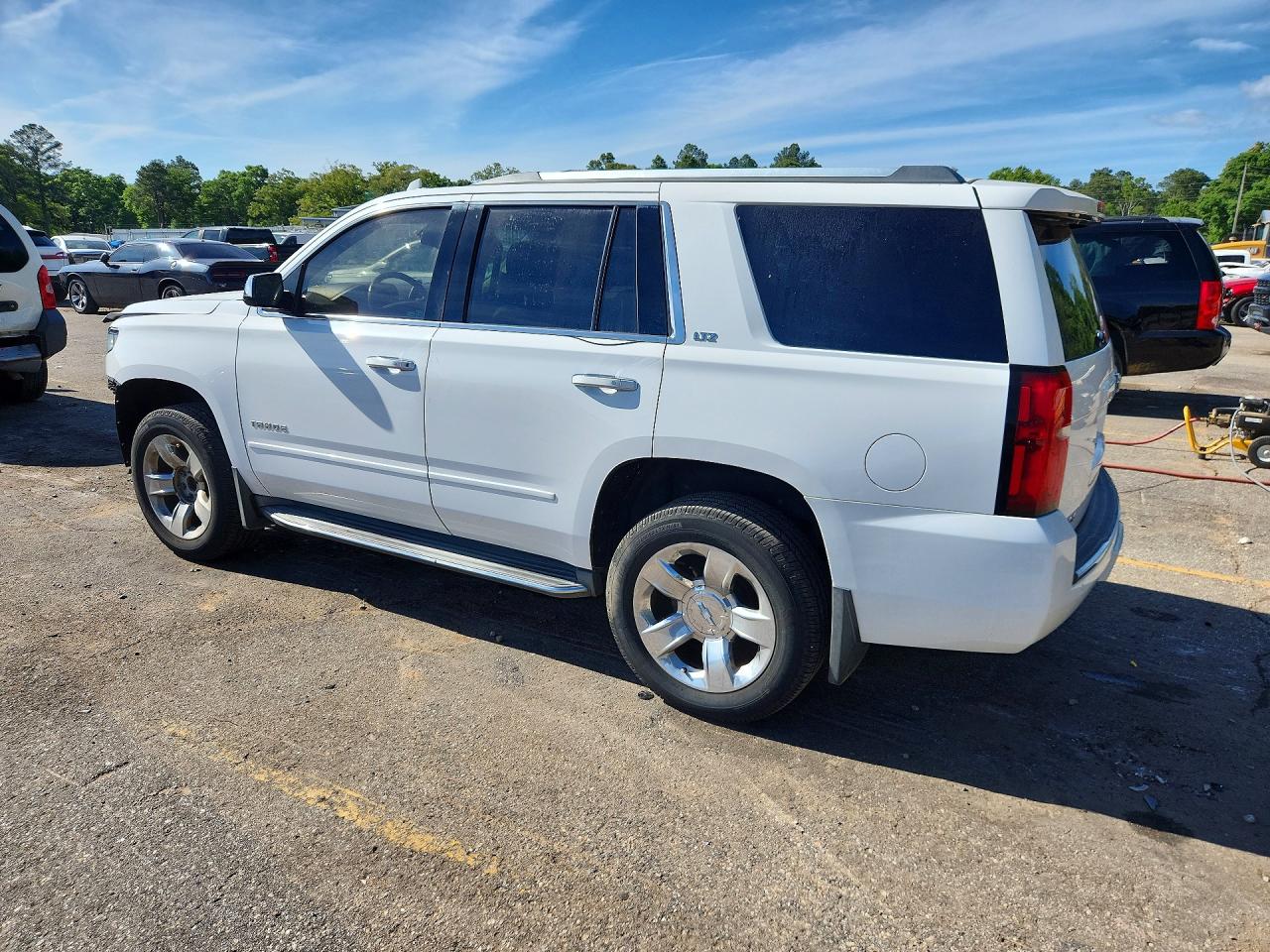 2015 CHEVROLET TAHOE C1500 LTZ photo 2