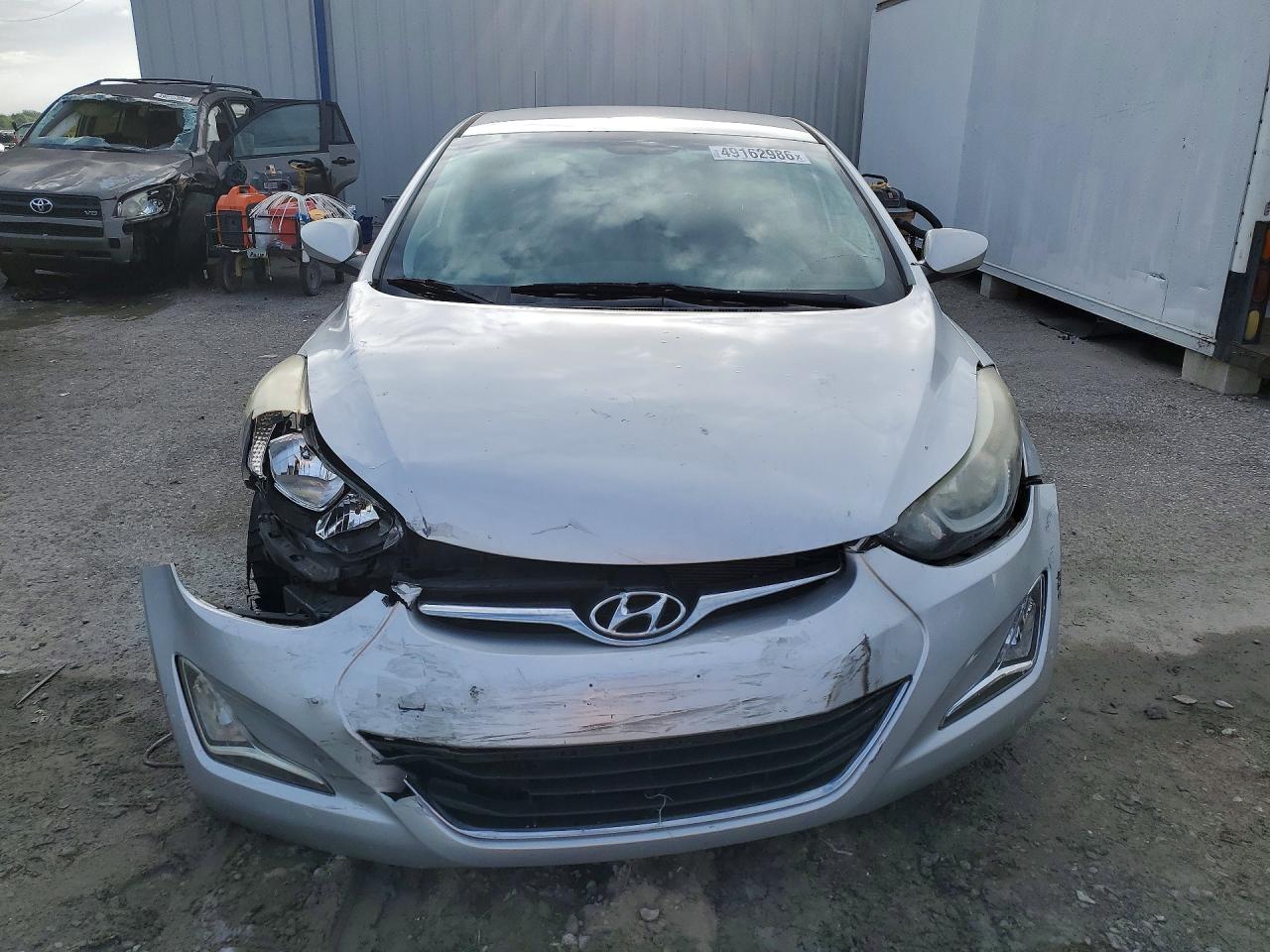 2015 HYUNDAI ELANTRA SE photo 13