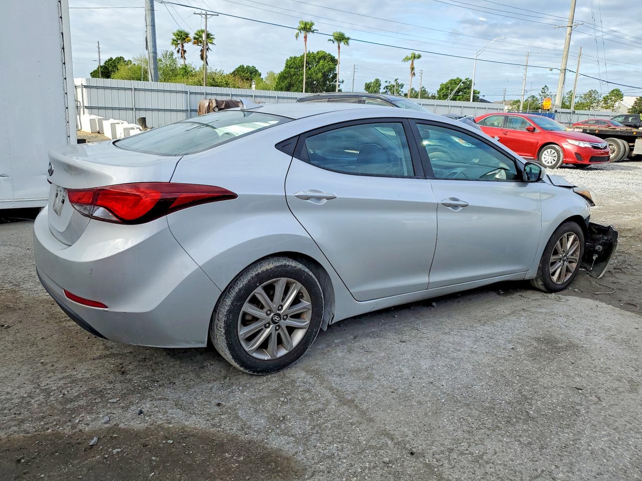 2015 HYUNDAI ELANTRA SE photo 7