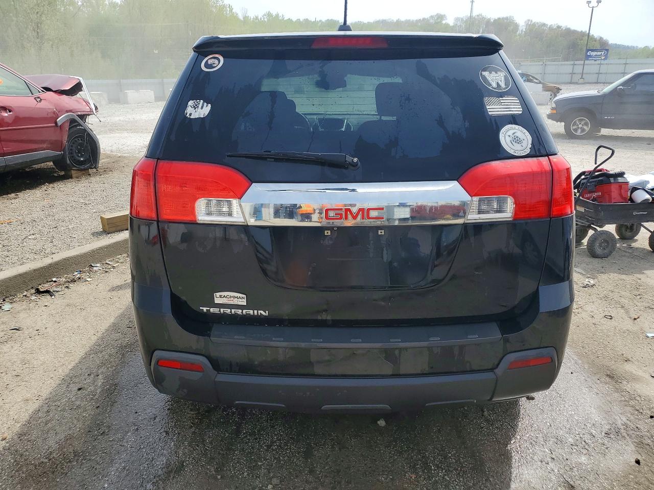2015 GMC TERRAIN SLE photo 6