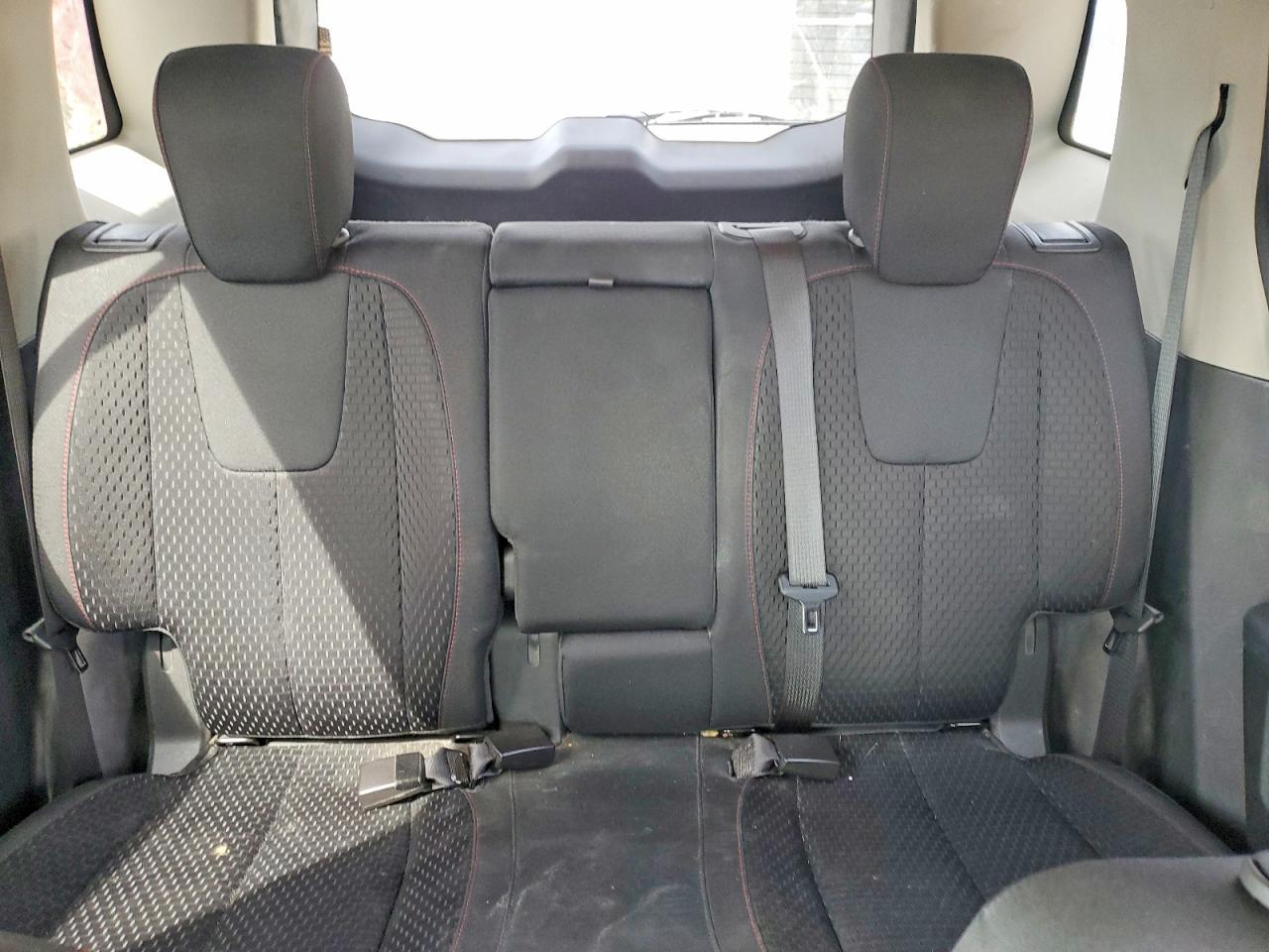2015 GMC TERRAIN SLE photo 10
