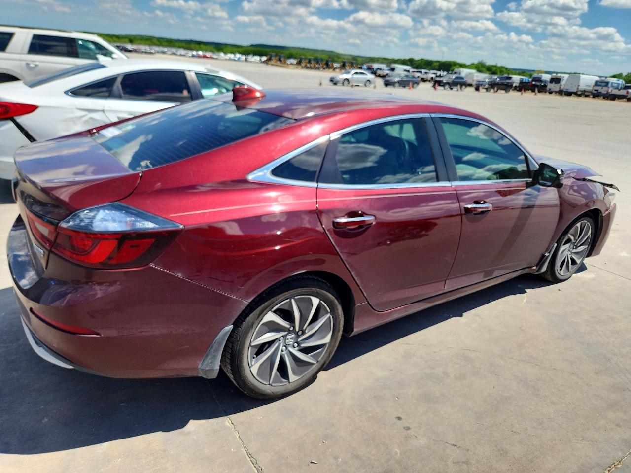 2019 HONDA INSIGHT TOURING photo 5