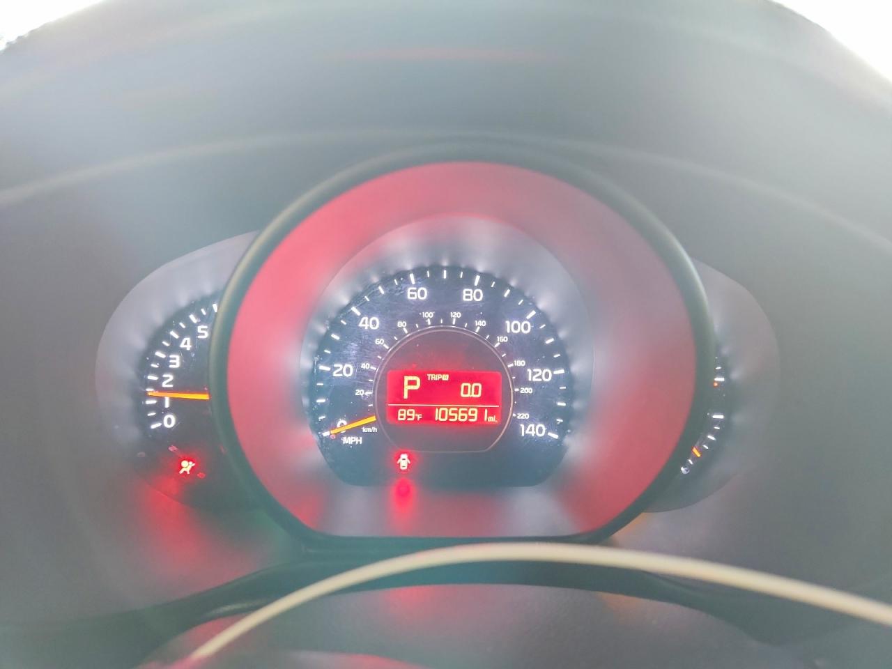 2016 KIA SOUL + photo 17