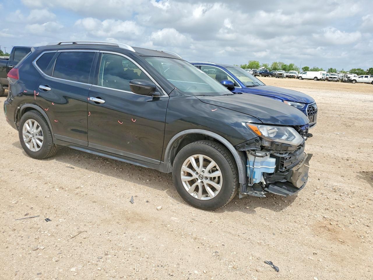 2020 NISSAN ROGUE SV photo 4