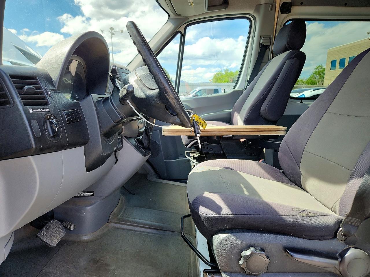 2012 MERCEDES-BENZ SPRINTER 2500 photo 13