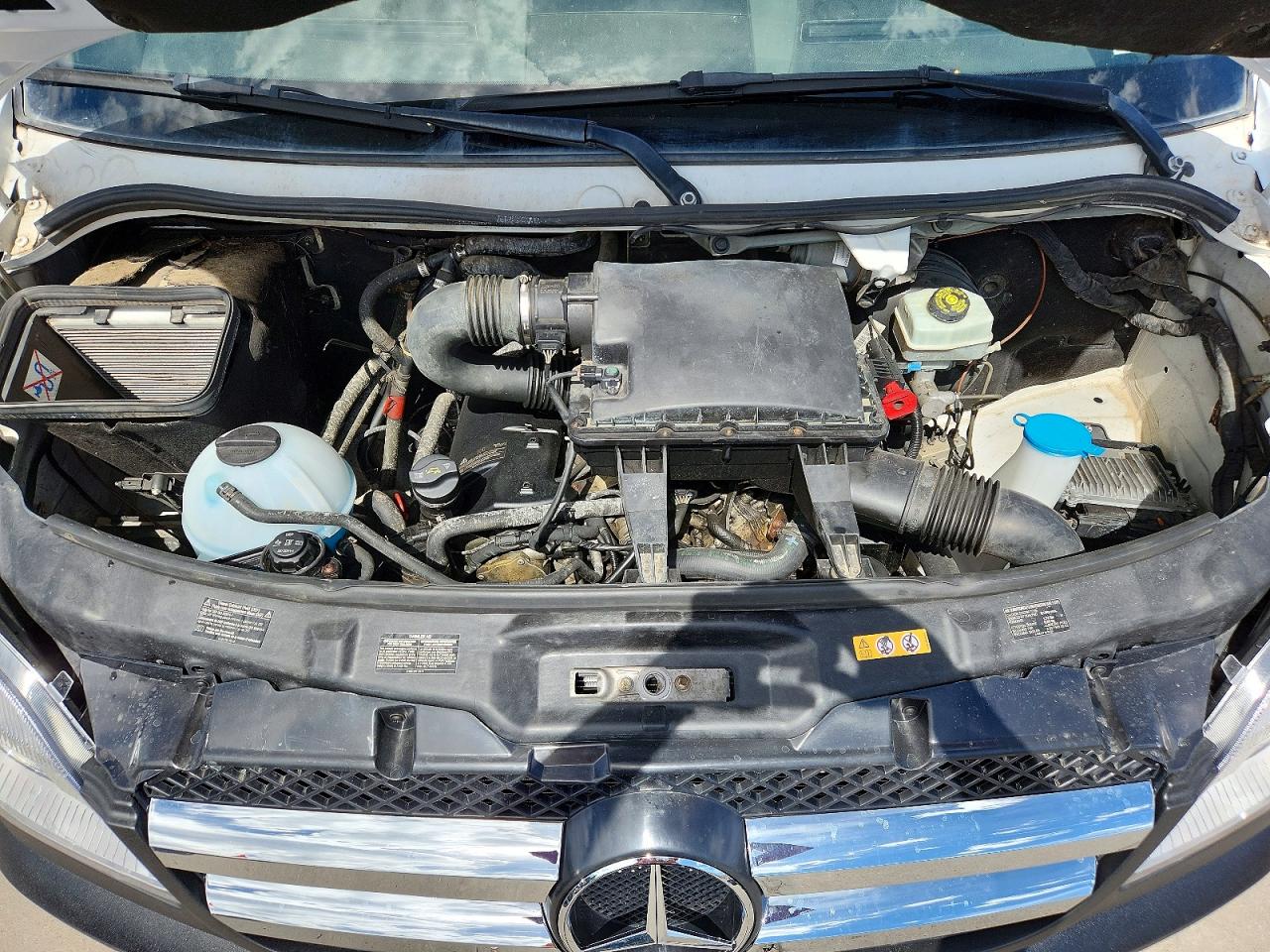 2012 MERCEDES-BENZ SPRINTER 2500 photo 23