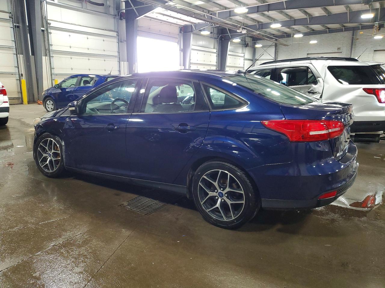 2017 FORD FOCUS SEL photo 3