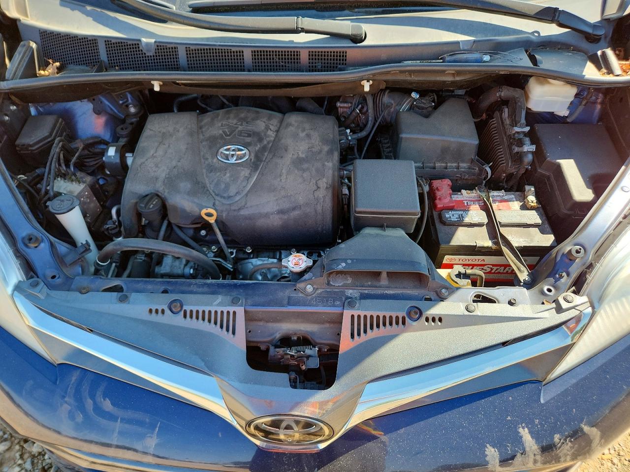 2020 TOYOTA SIENNA XLE PREMIUM 8-PASSENGER photo 12