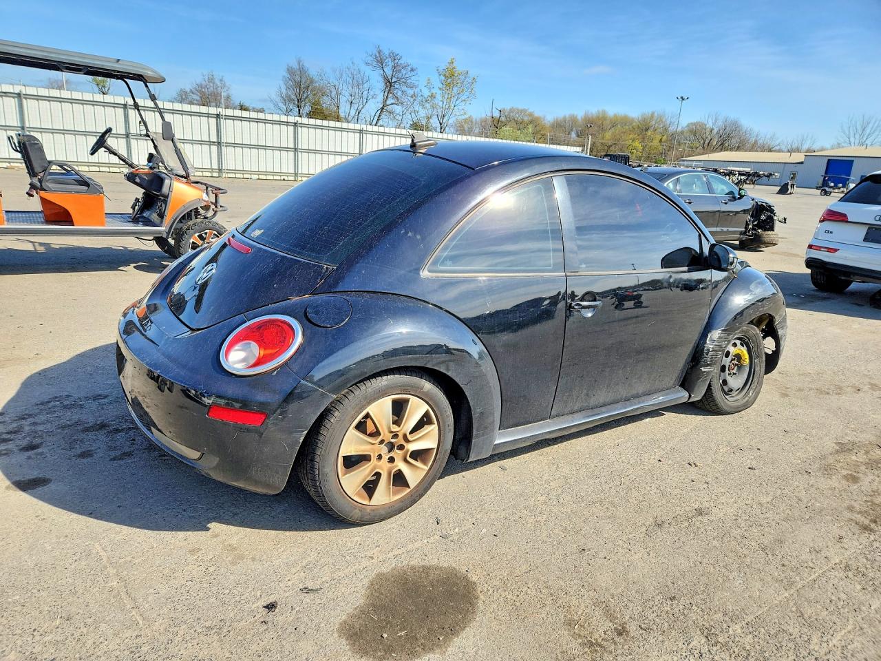 2010 VOLKSWAGEN NEW BEETLE photo 7