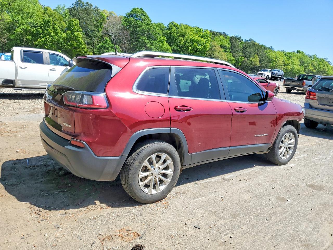 2019 JEEP CHEROKEE LATITUDE photo 5