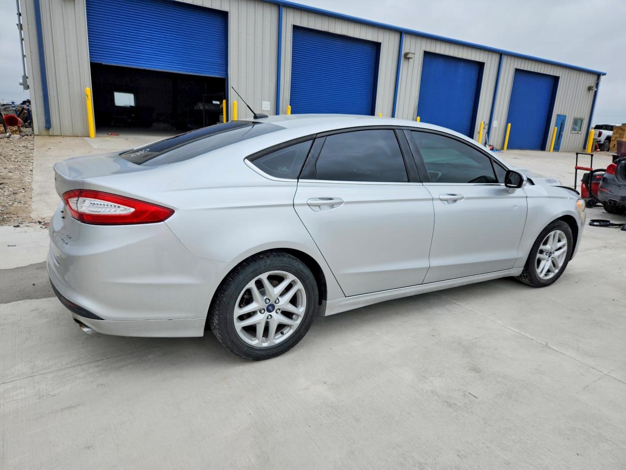 2015 FORD FUSION SE photo 7