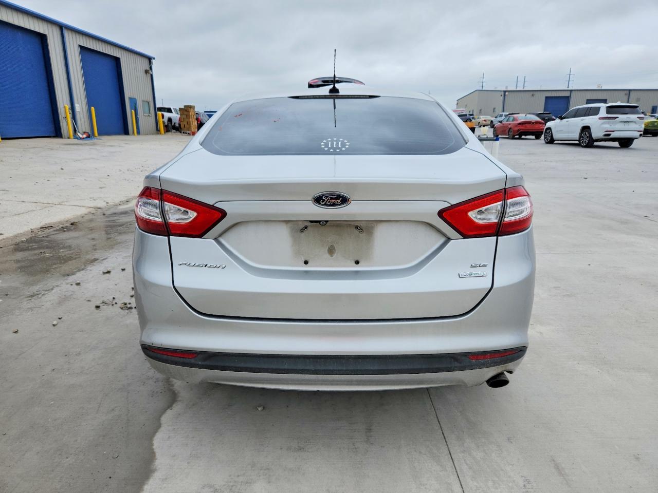 2015 FORD FUSION SE photo 16
