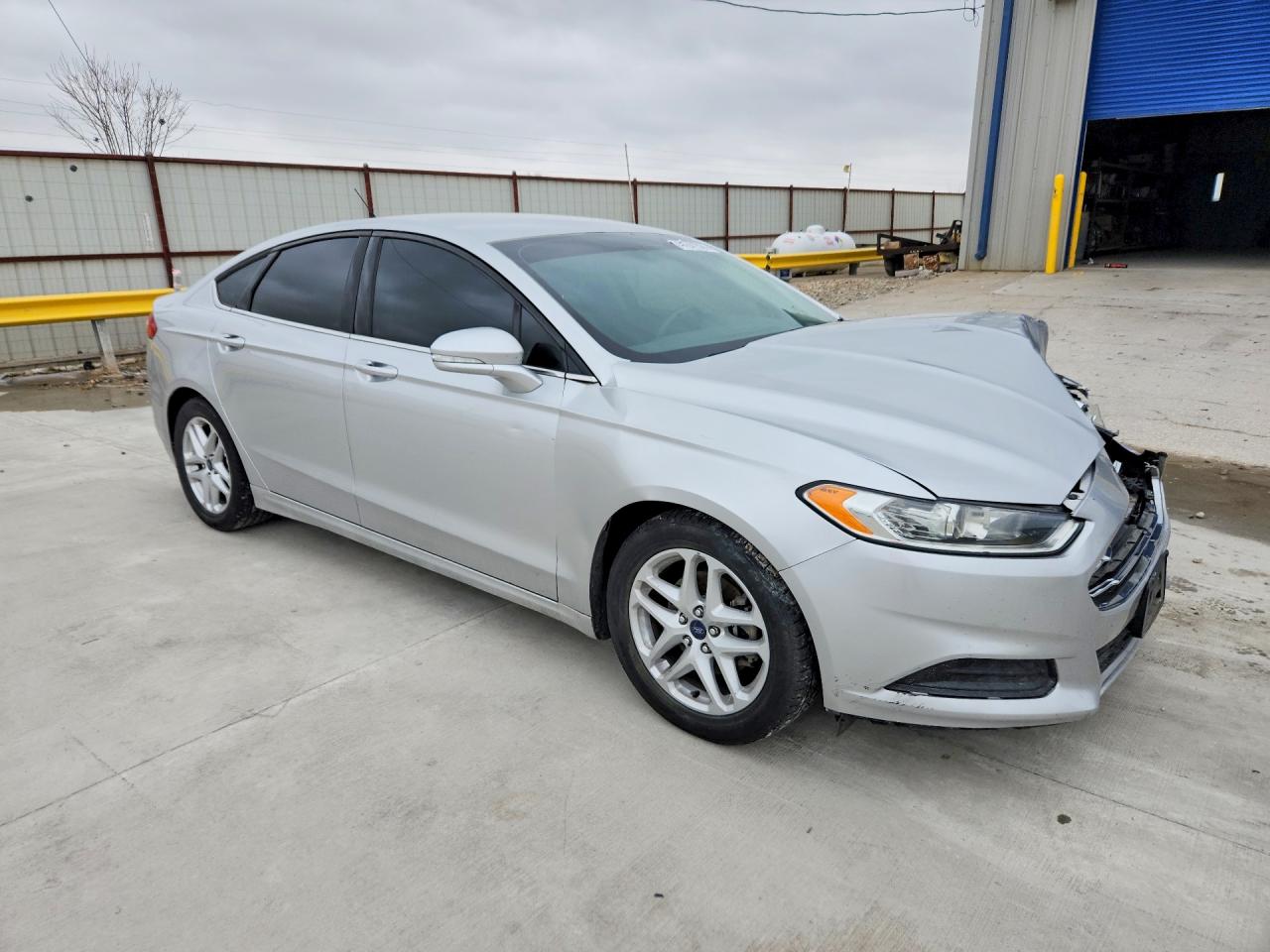 2015 FORD FUSION SE photo 10