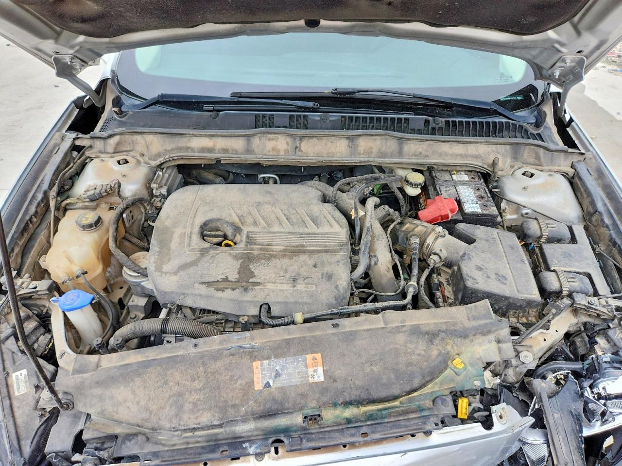 2015 FORD FUSION SE photo 31