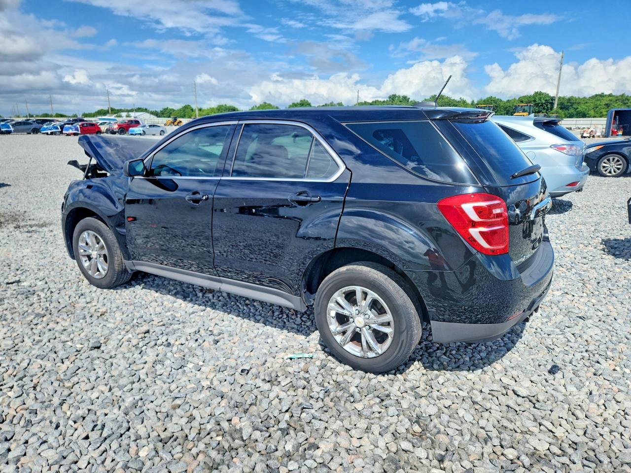 2017 CHEVROLET EQUINOX LS photo 3