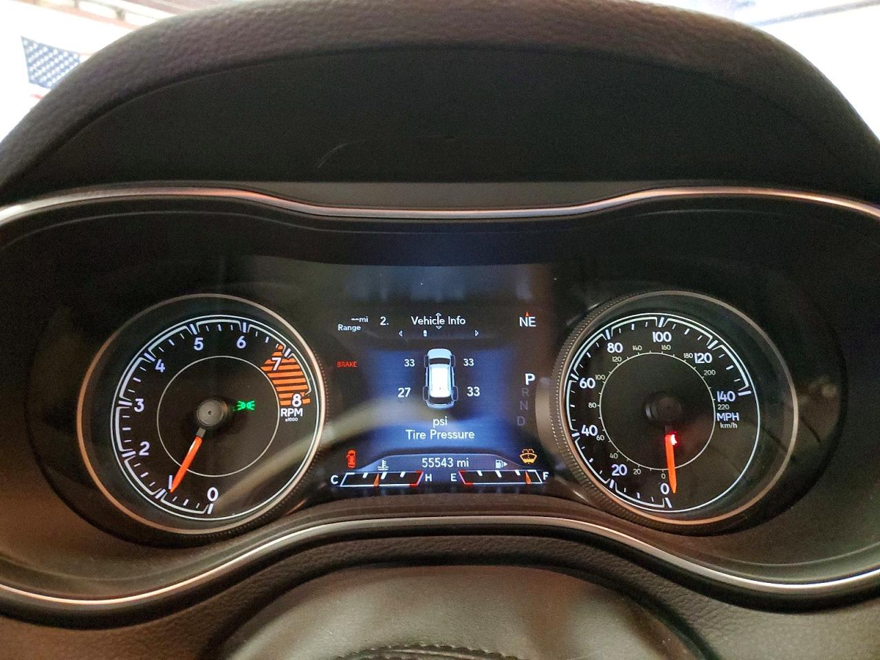 2021 JEEP CHEROKEE LATITUDE LUX photo 17