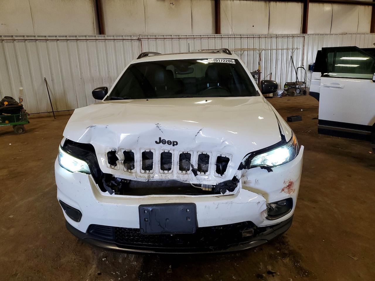 2021 JEEP CHEROKEE LATITUDE LUX photo 9