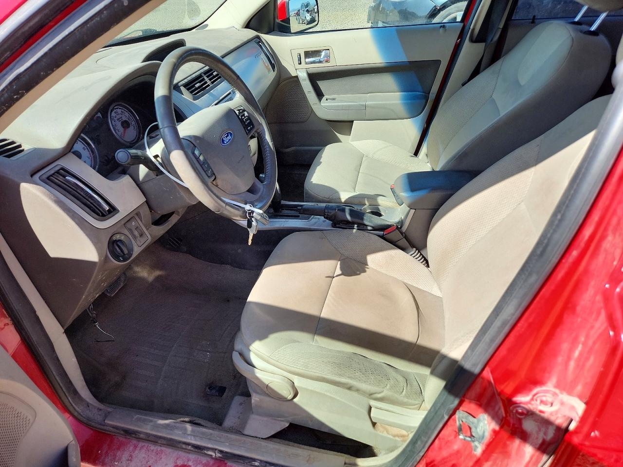 2008 FORD FOCUS SE photo 13