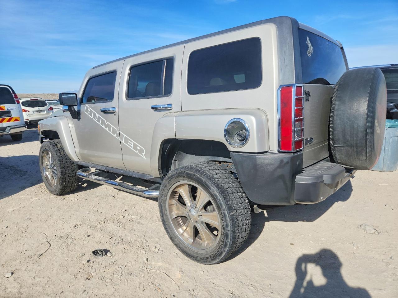 2008 HUMMER H3 photo 2
