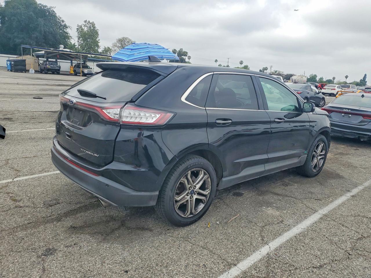 2018 FORD EDGE TITANIUM photo 5