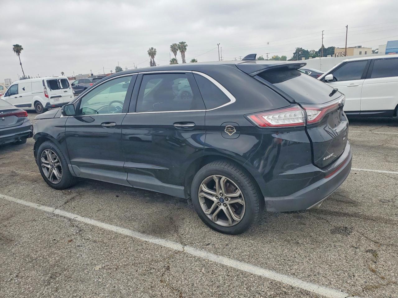 2018 FORD EDGE TITANIUM photo 3