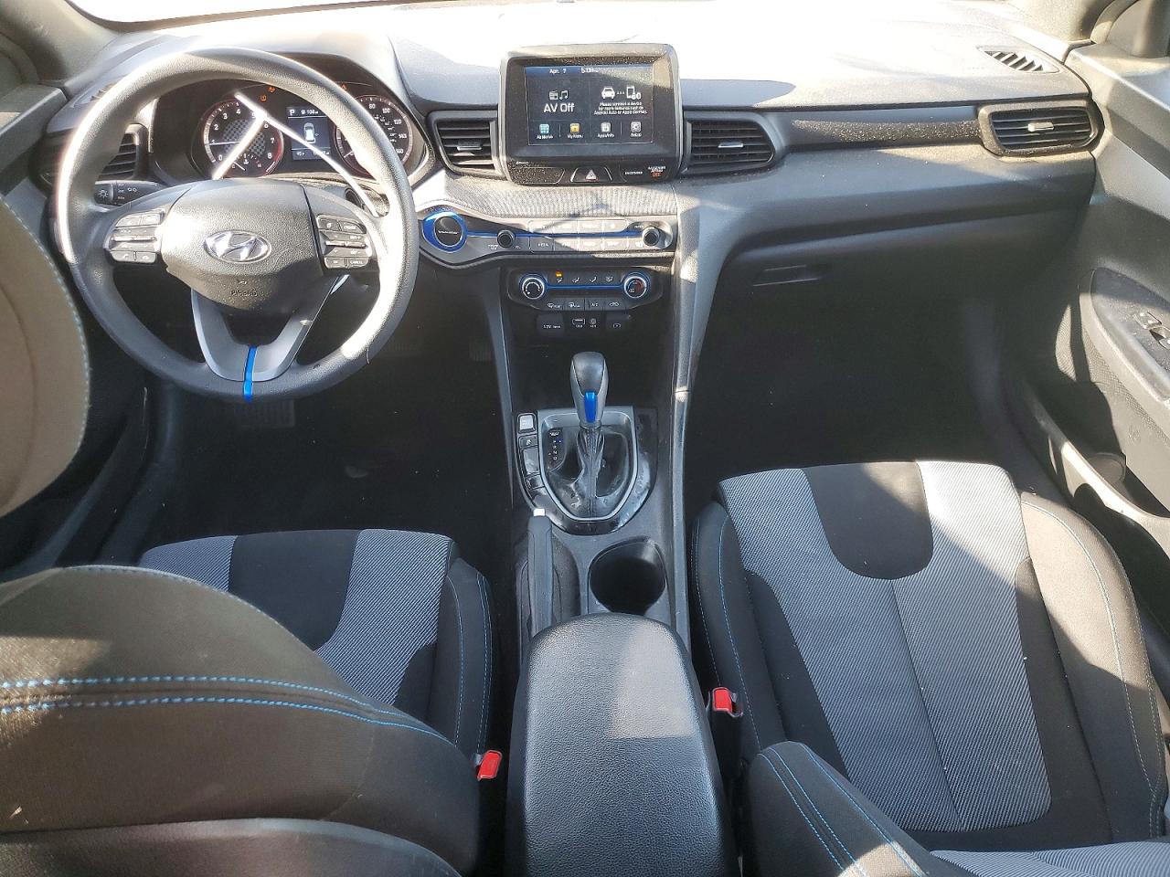 2020 HYUNDAI VELOSTER 2.0L photo 8