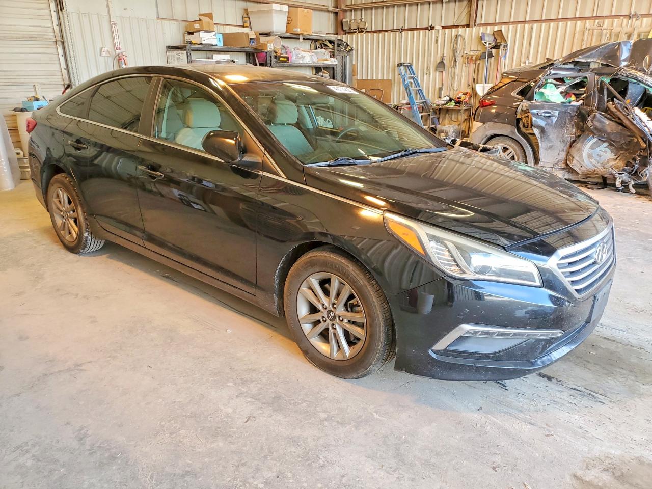 2015 HYUNDAI SONATA SE photo 7