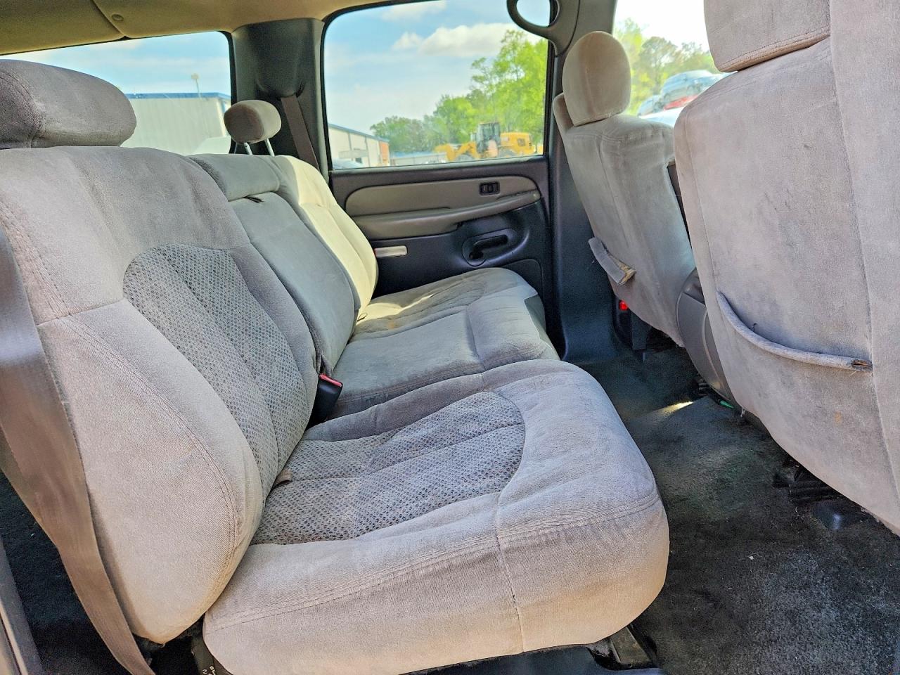 2001 CHEVROLET SUBURBAN K1500 photo 11