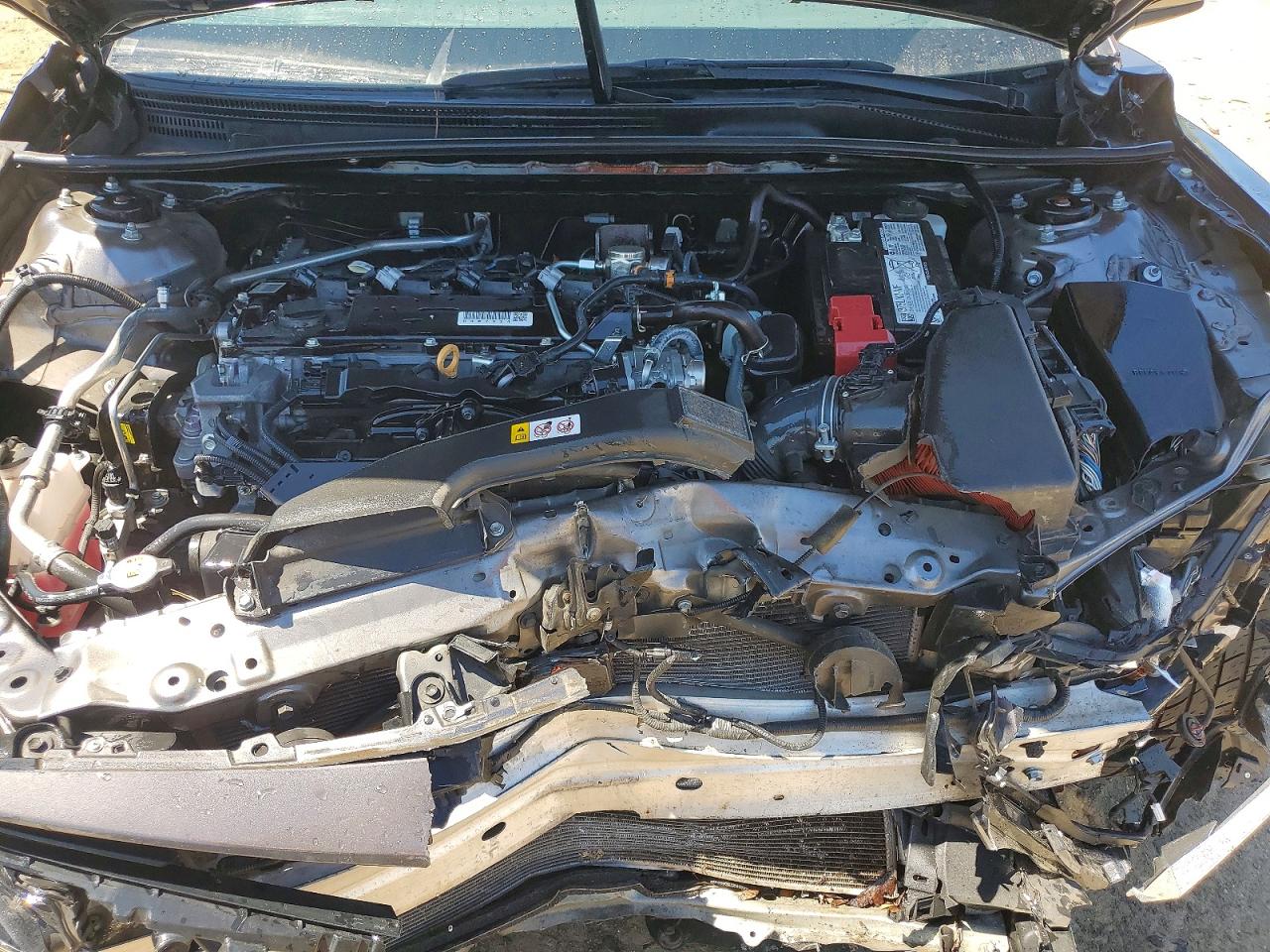 2024 TOYOTA CAMRY LE photo 11