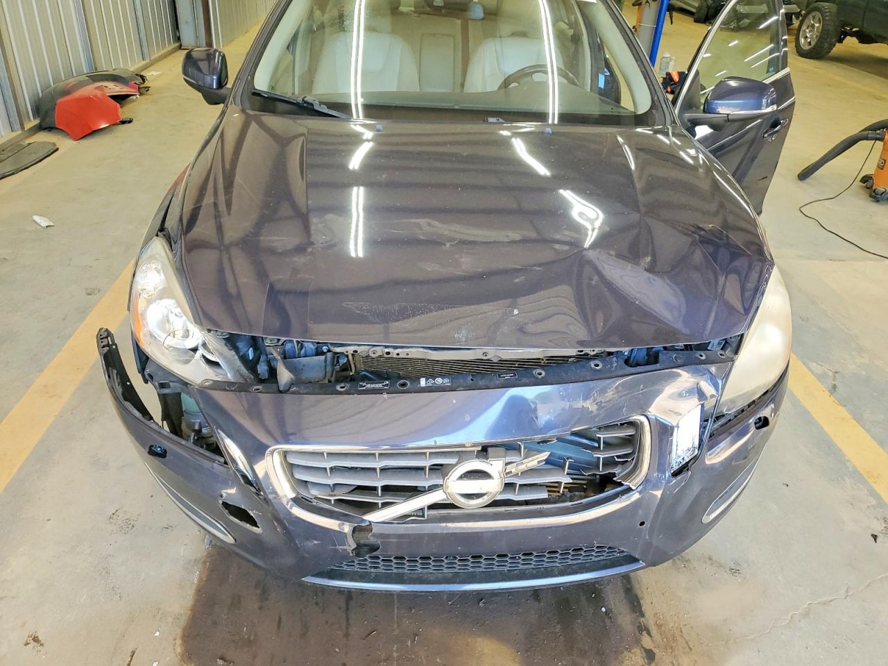 2013 VOLVO S60 T5 photo 21