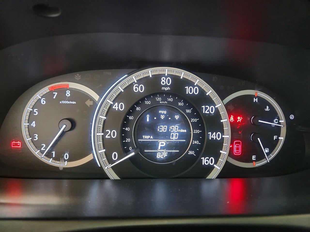2015 HONDA ACCORD LX photo 17