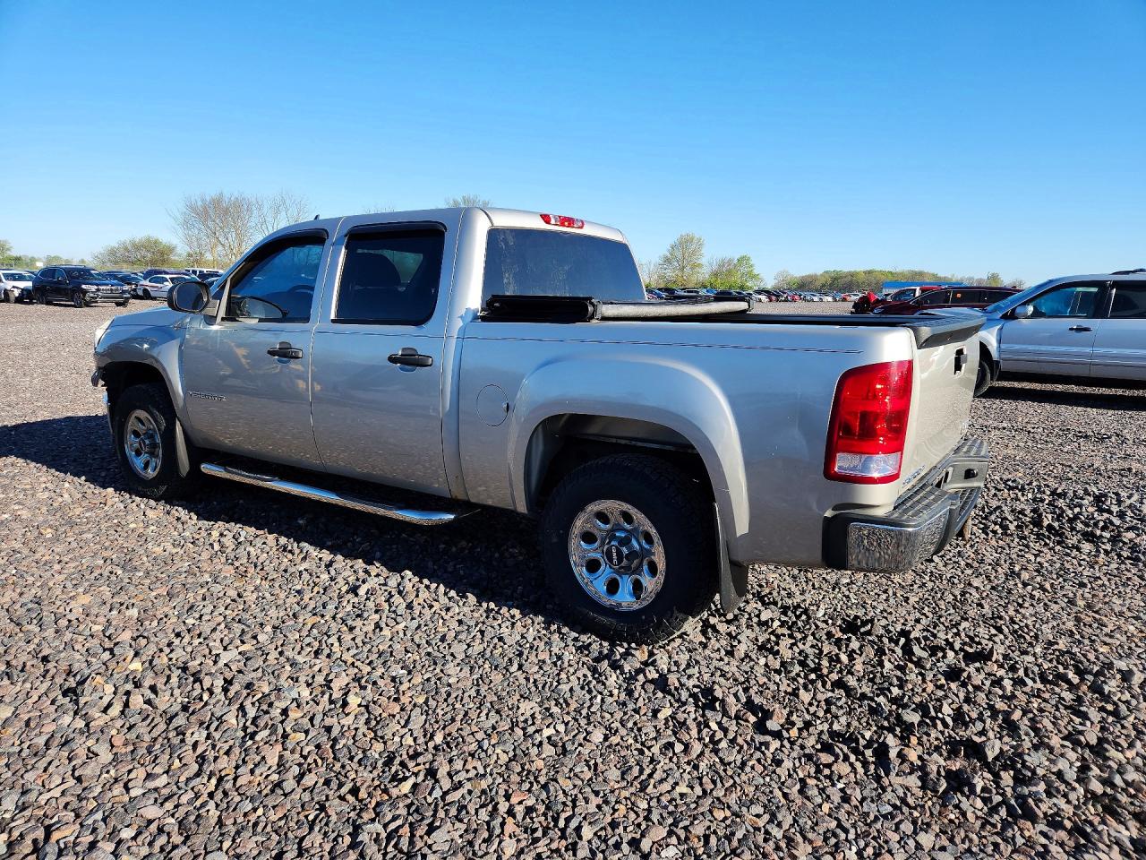 2007 GMC NEW SIERRA C1500 photo 4