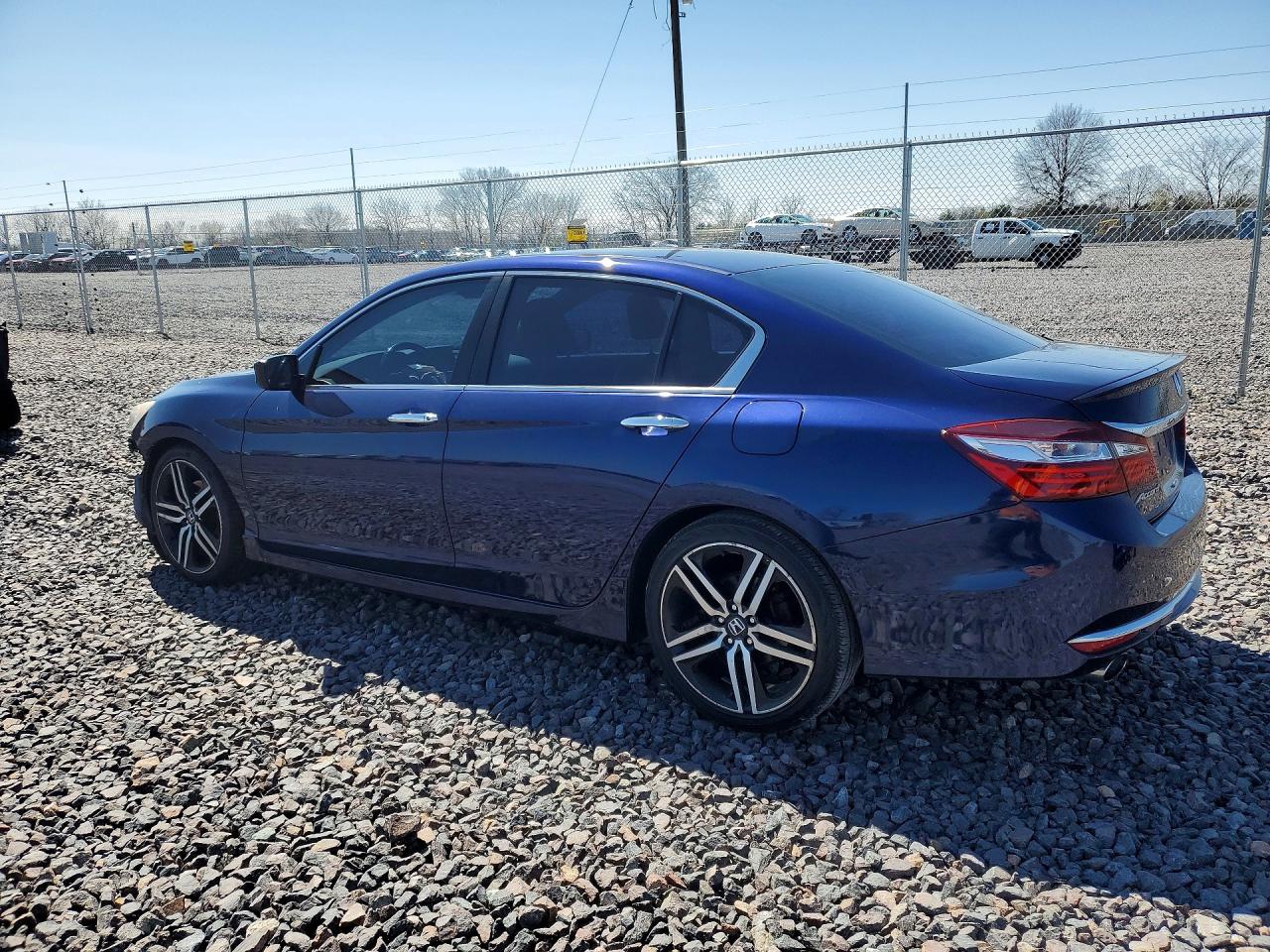 2016 HONDA ACCORD SPORT photo 4