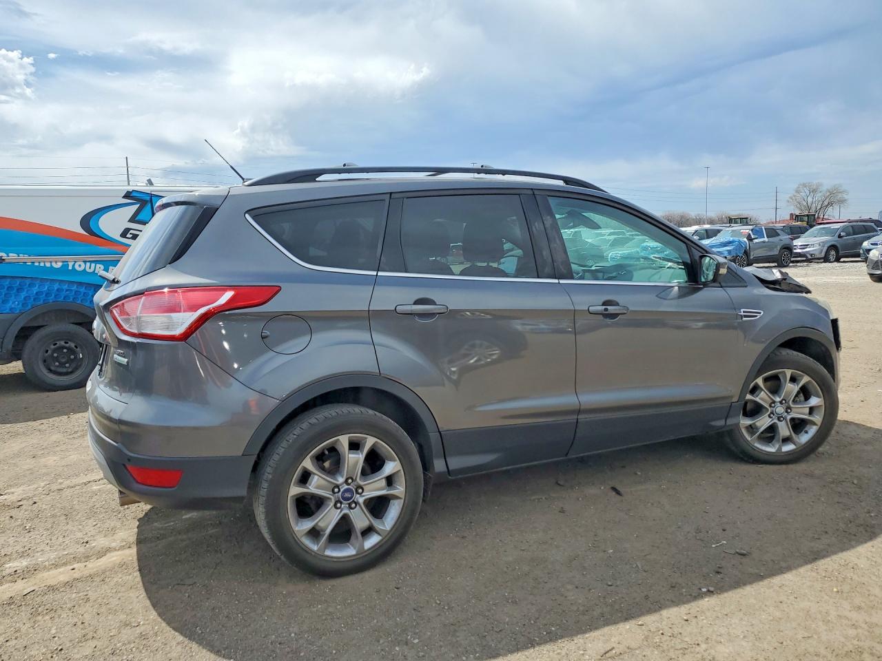 2013 FORD ESCAPE SEL photo 5