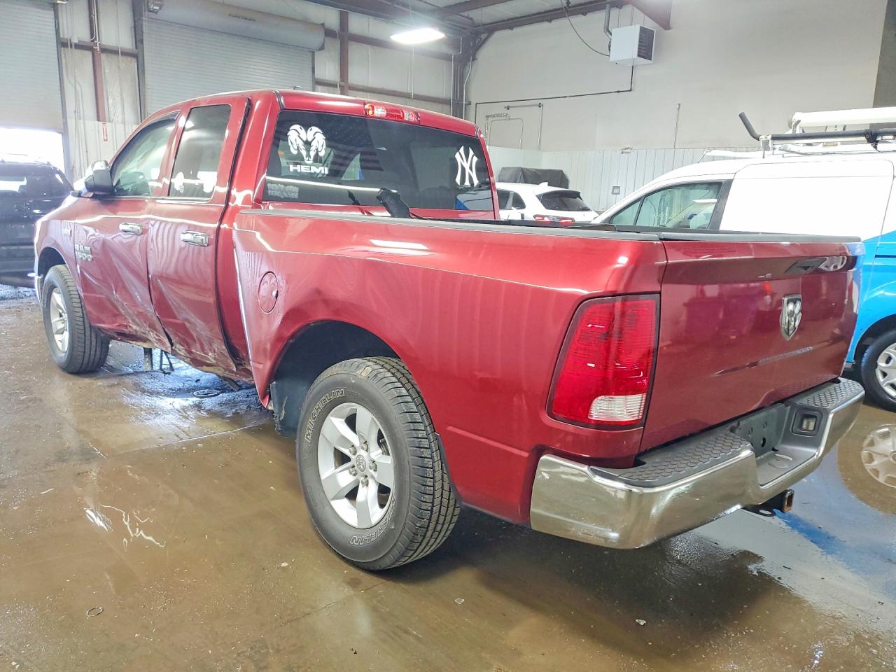 2014 RAM 1500 ST photo 3